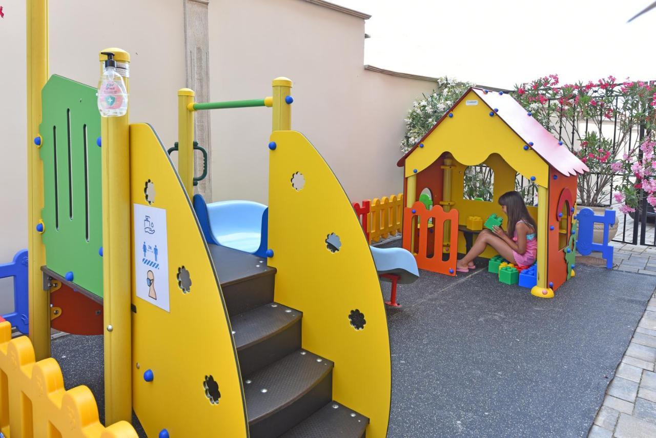 Sirena Palace Family Hotel Obzor Eksteriør billede