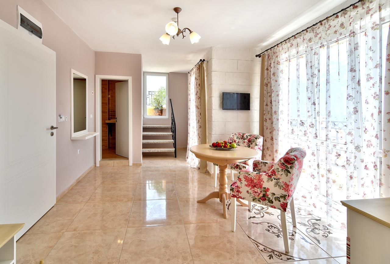 Sirena Palace Family Hotel Obzor Eksteriør billede