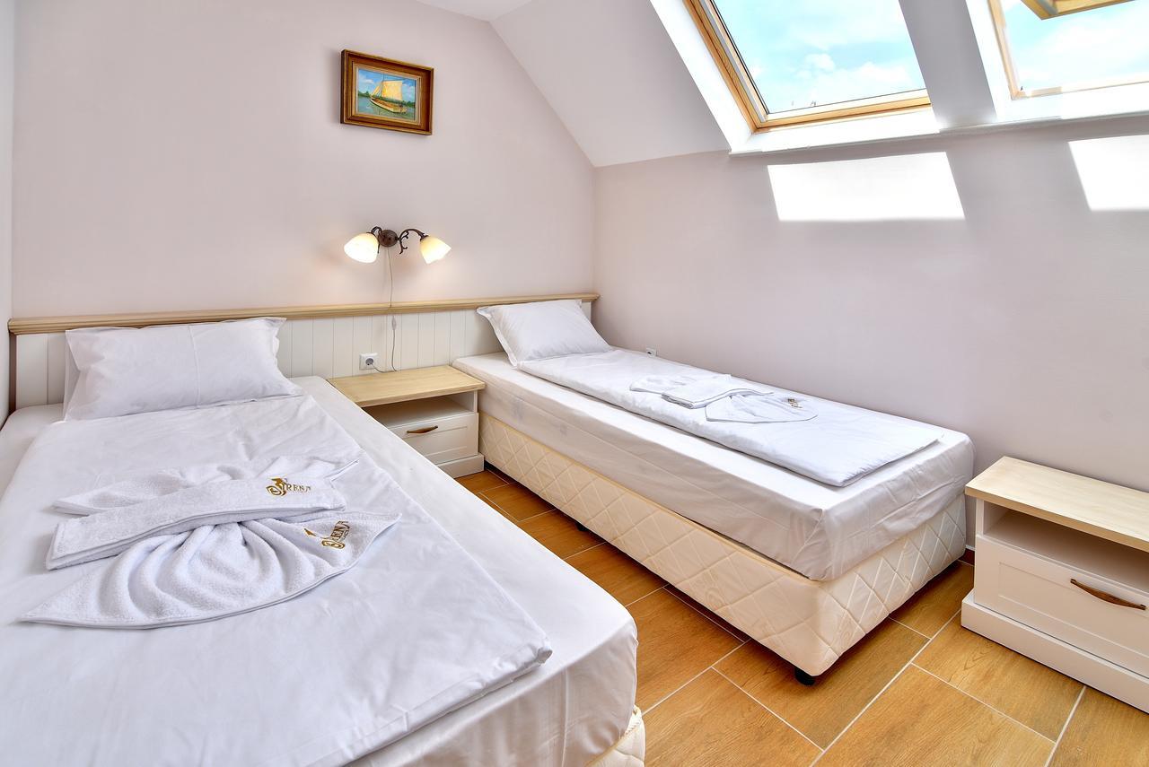 Sirena Palace Family Hotel Obzor Eksteriør billede