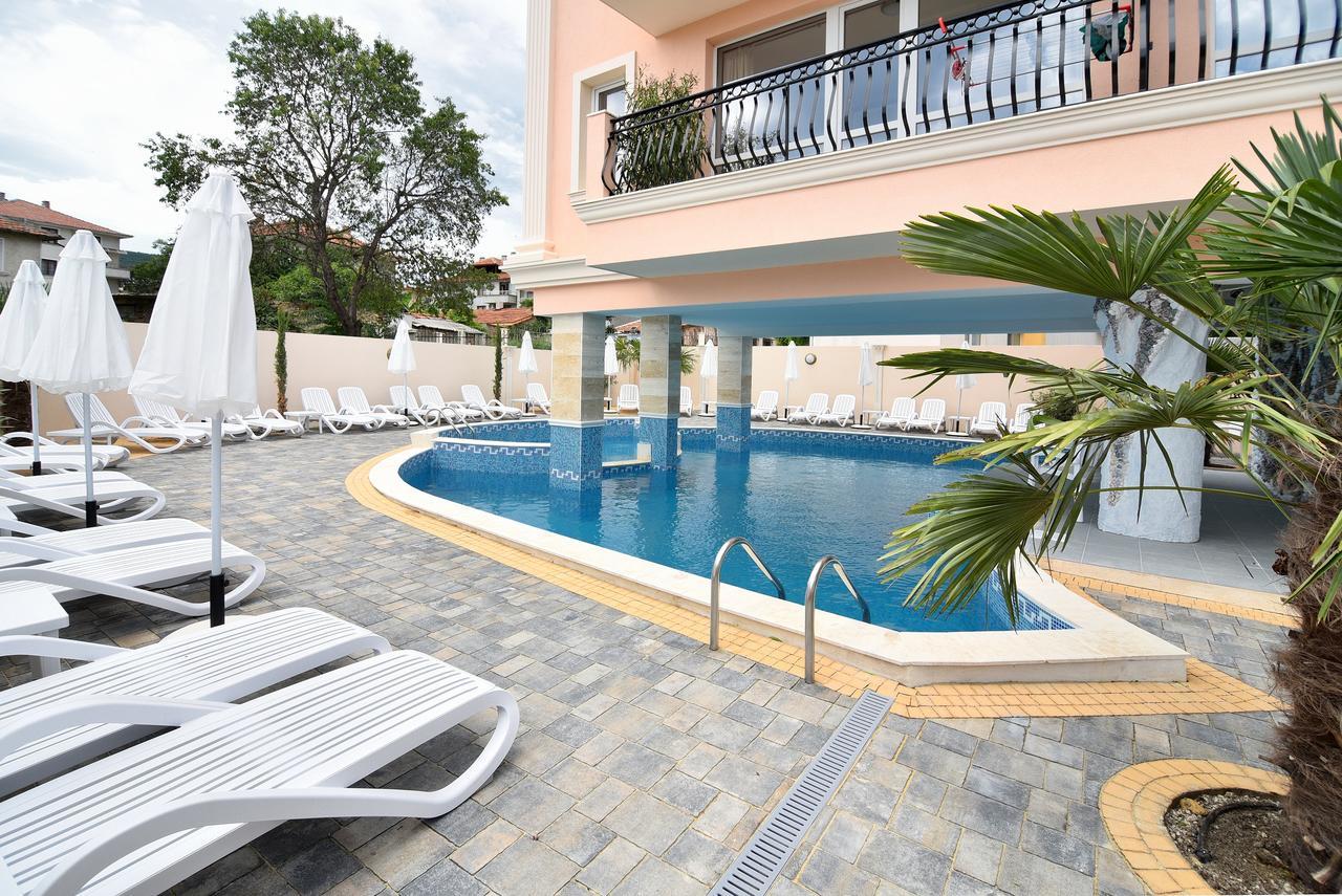 Sirena Palace Family Hotel Obzor Eksteriør billede