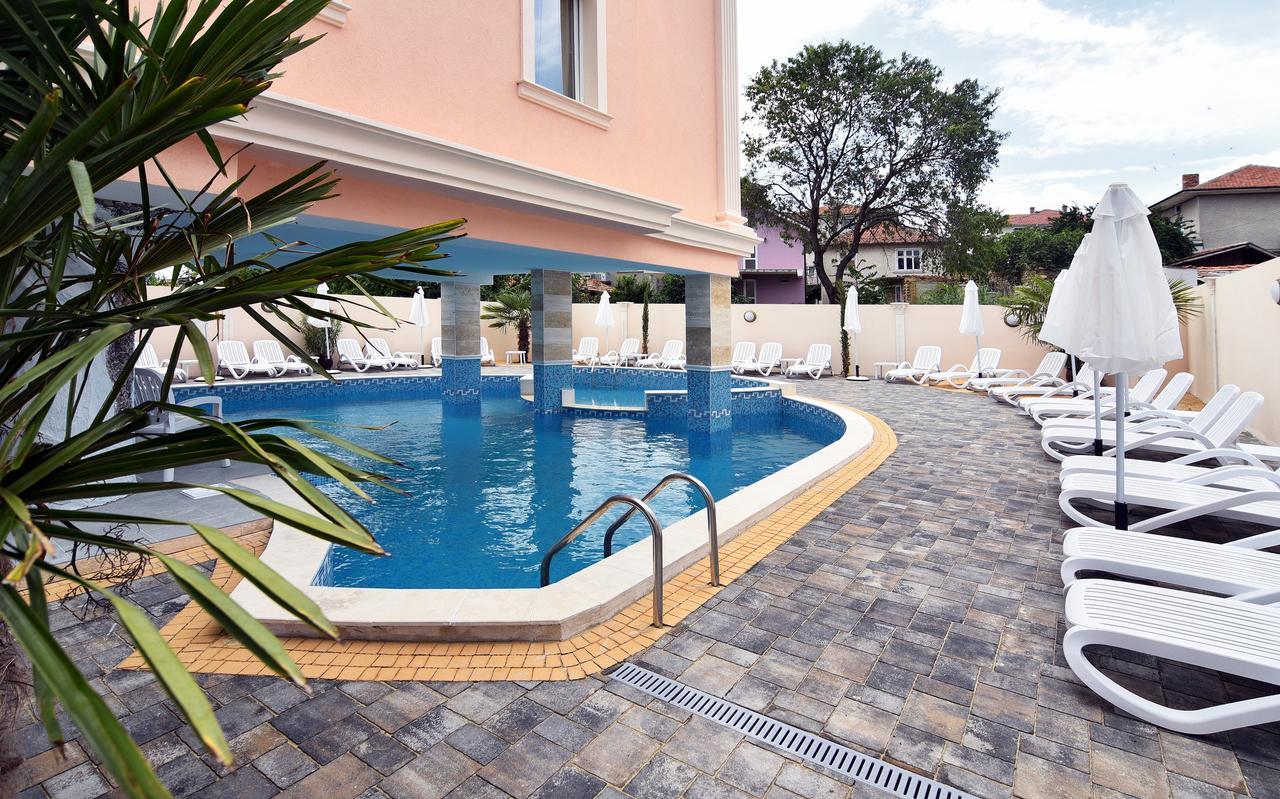 Sirena Palace Family Hotel Obzor Eksteriør billede